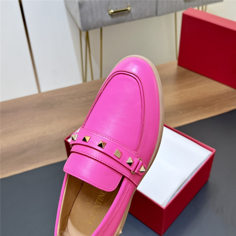 Va1e*ntin0 leisure nappa leather loafer in fuchsia