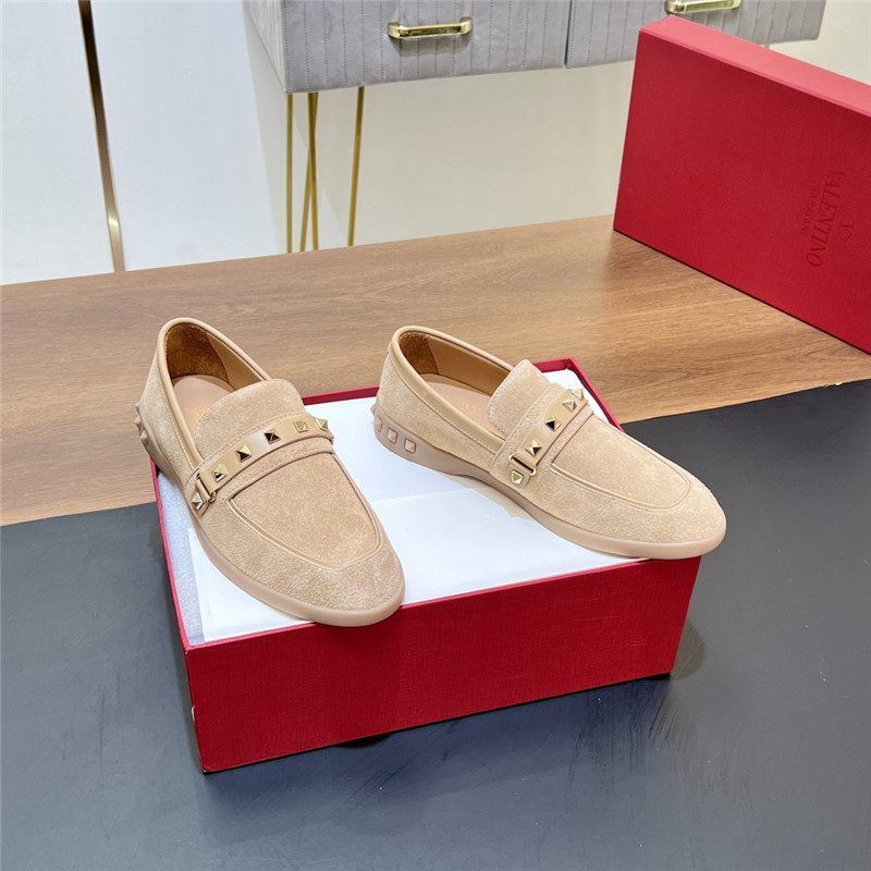 Va1e*ntin0 leisure flows split leather loafer beige