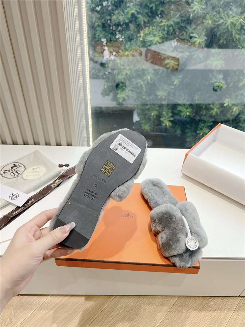 H**me5 shearling h cut-out izmir sandals grey