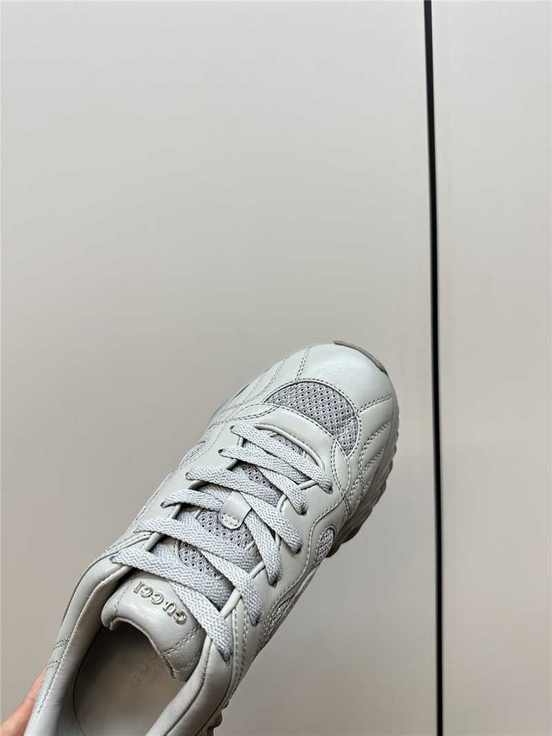 Gvc*1 gray chunky sneakers