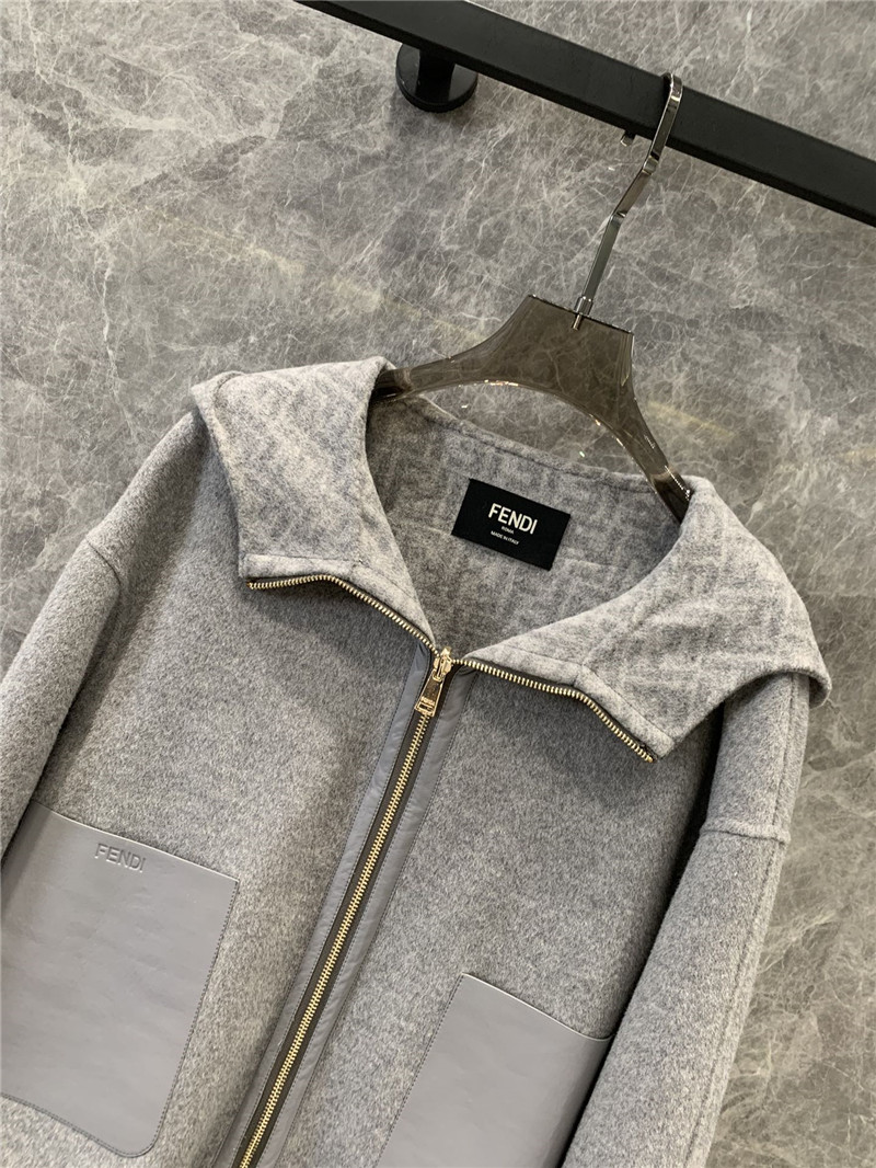 Va1e*ntin0 v-neck cropped knitted cardigan replica d&g clothing