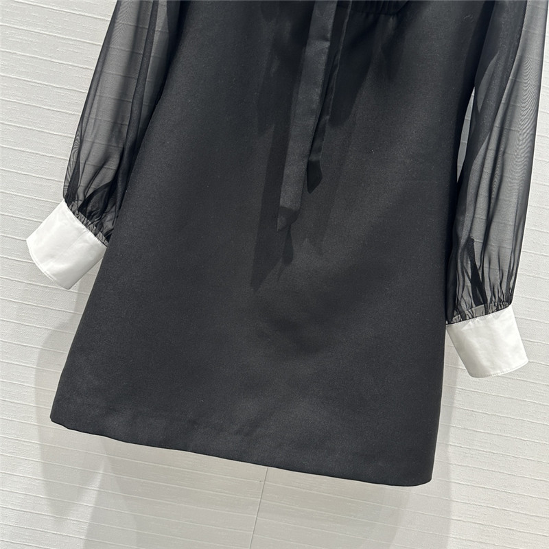 Va1e*ntin0 ribbon fungus pleated silk sleeve dress replica clothes