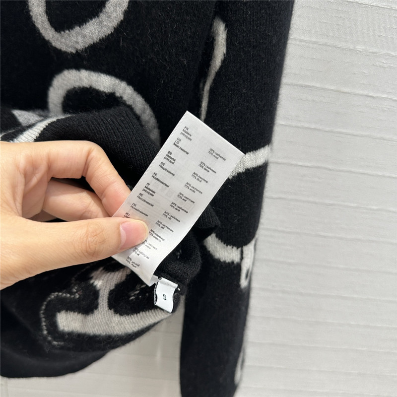 H**me5 heart ring cashmere knitted top replica clothing sites