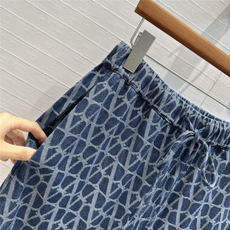 Va1e*ntin0 v jacquard denim trousers replica clothes