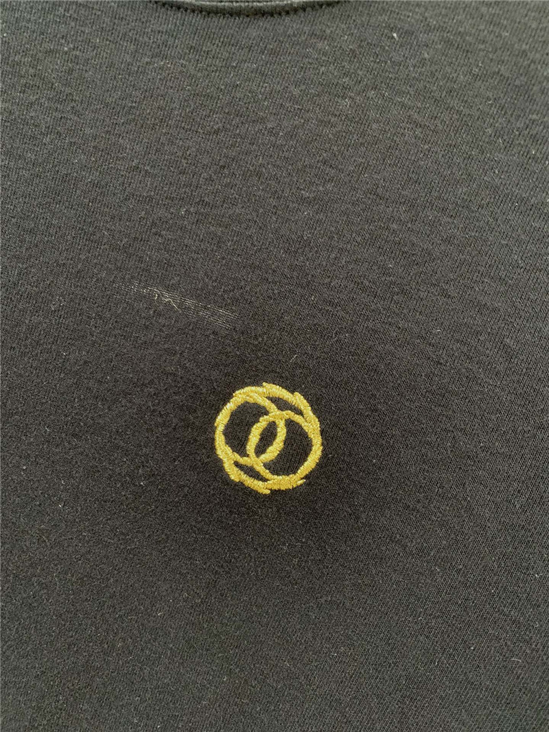 Ch**el long-sleeved t-shirt bottoming shirt replica clothes