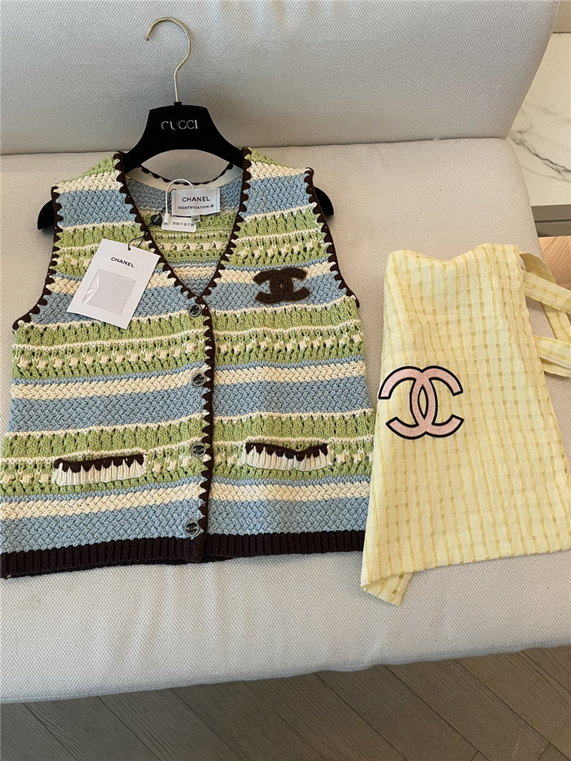 Ch**el second-hand vest replica clothing sites