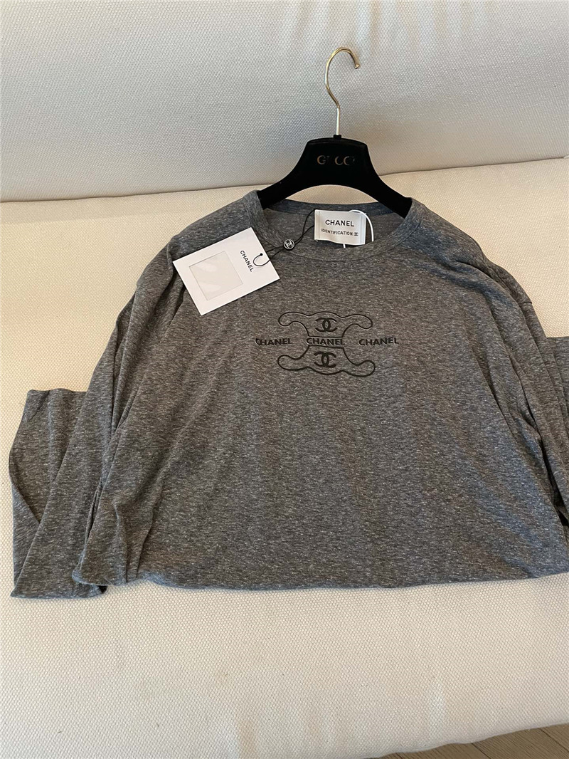 Ce1i*e vintage grey long sleeve replica d&g clothing