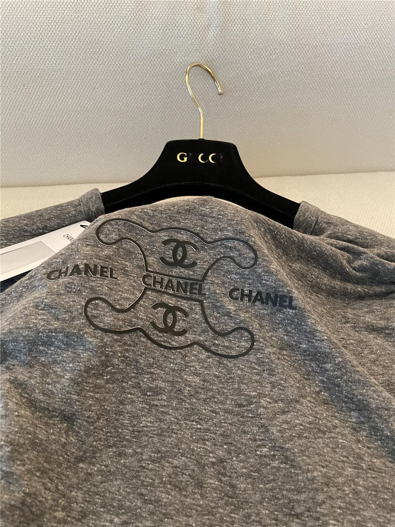 Ce1i*e vintage grey long sleeve replica d&g clothing