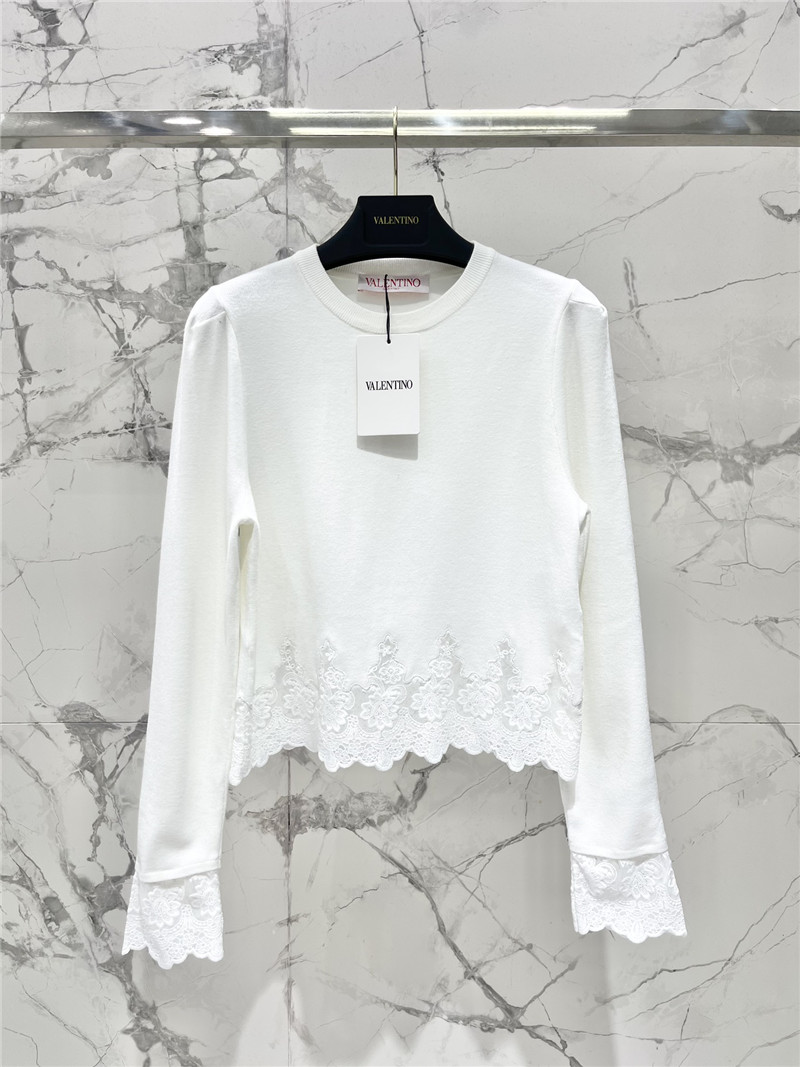 Va1e*ntin0 round neck long sleeve + skirt suit replica d&g clothing