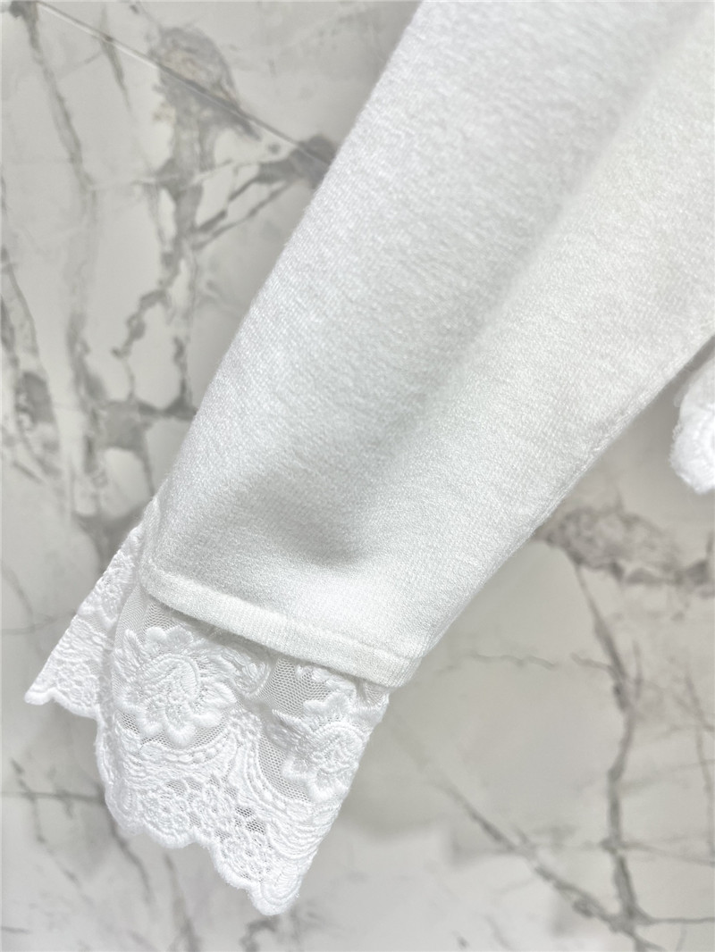 Va1e*ntin0 round neck long sleeve + skirt suit replica d&g clothing