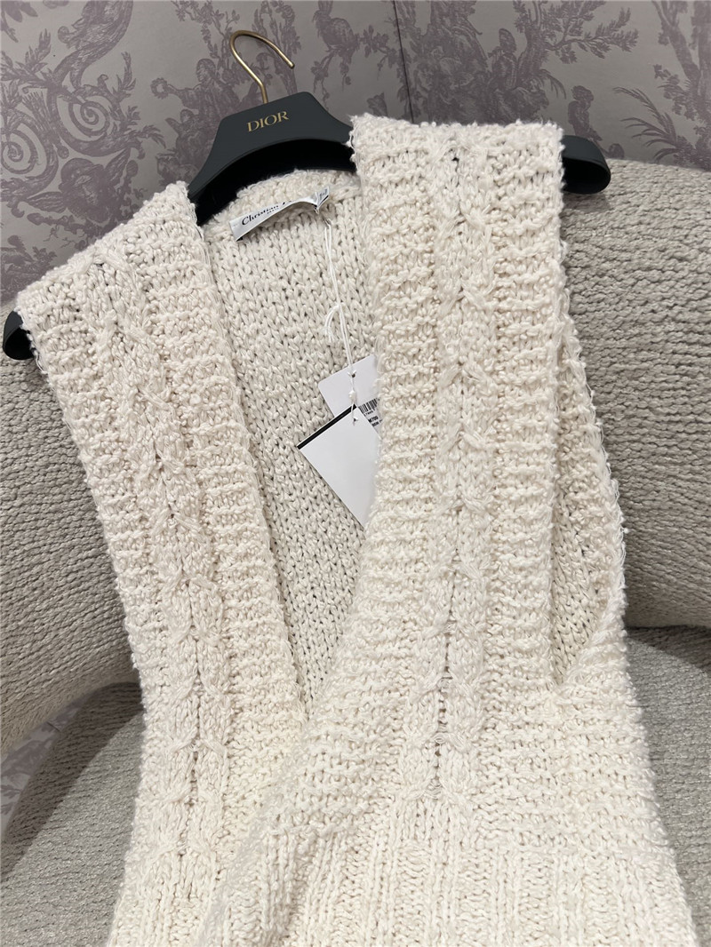 D10r chunky knit sleeveless vest replica d&g clothing