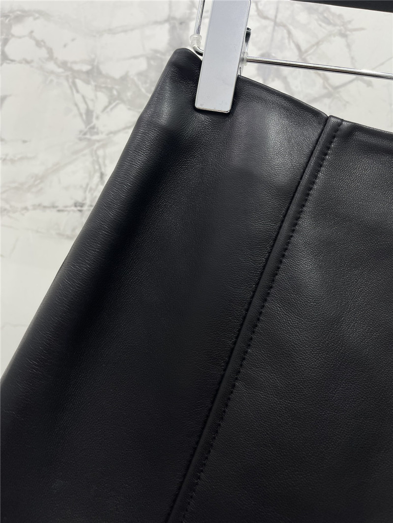 Y51 versatile leather skirt replica clothes