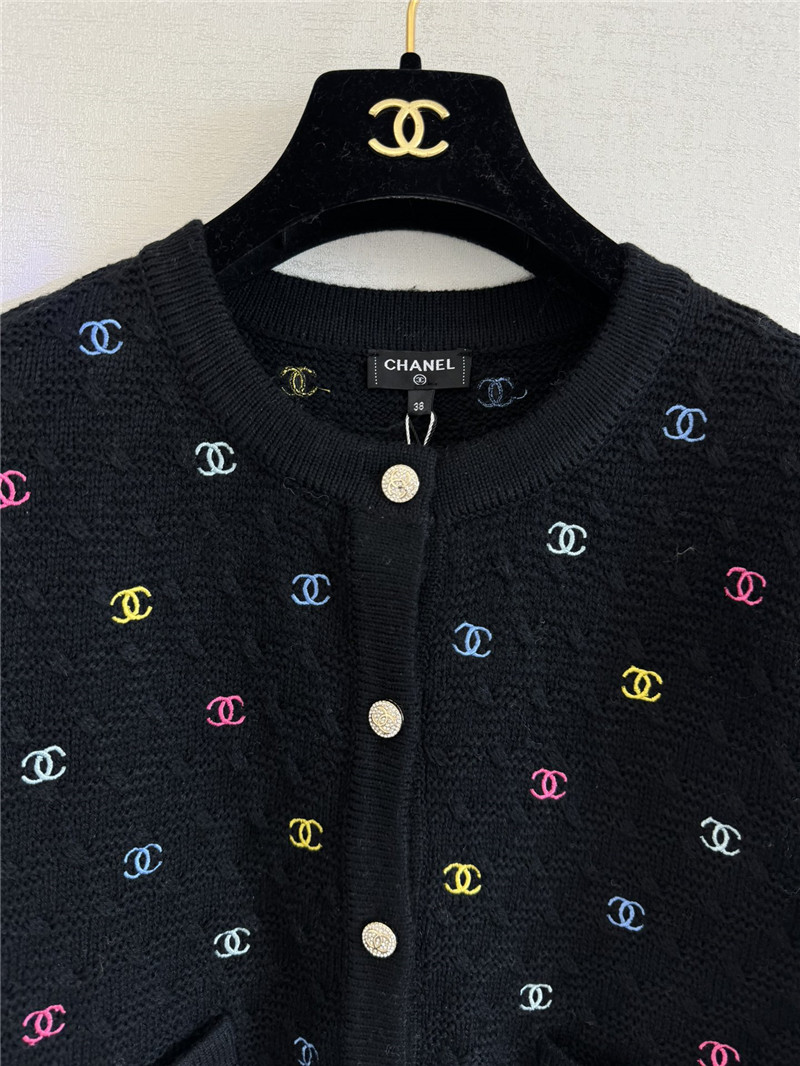 Ch**el crew neck cardigan replica d&g clothing