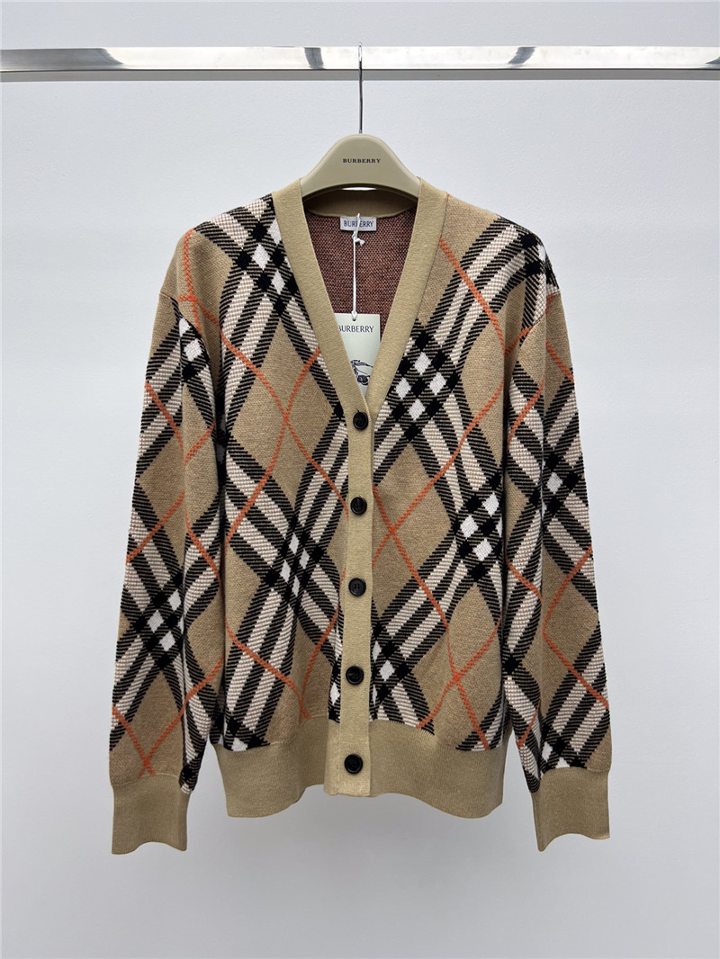 Bv*b*rry checked wool cardigan replica d&g clothing