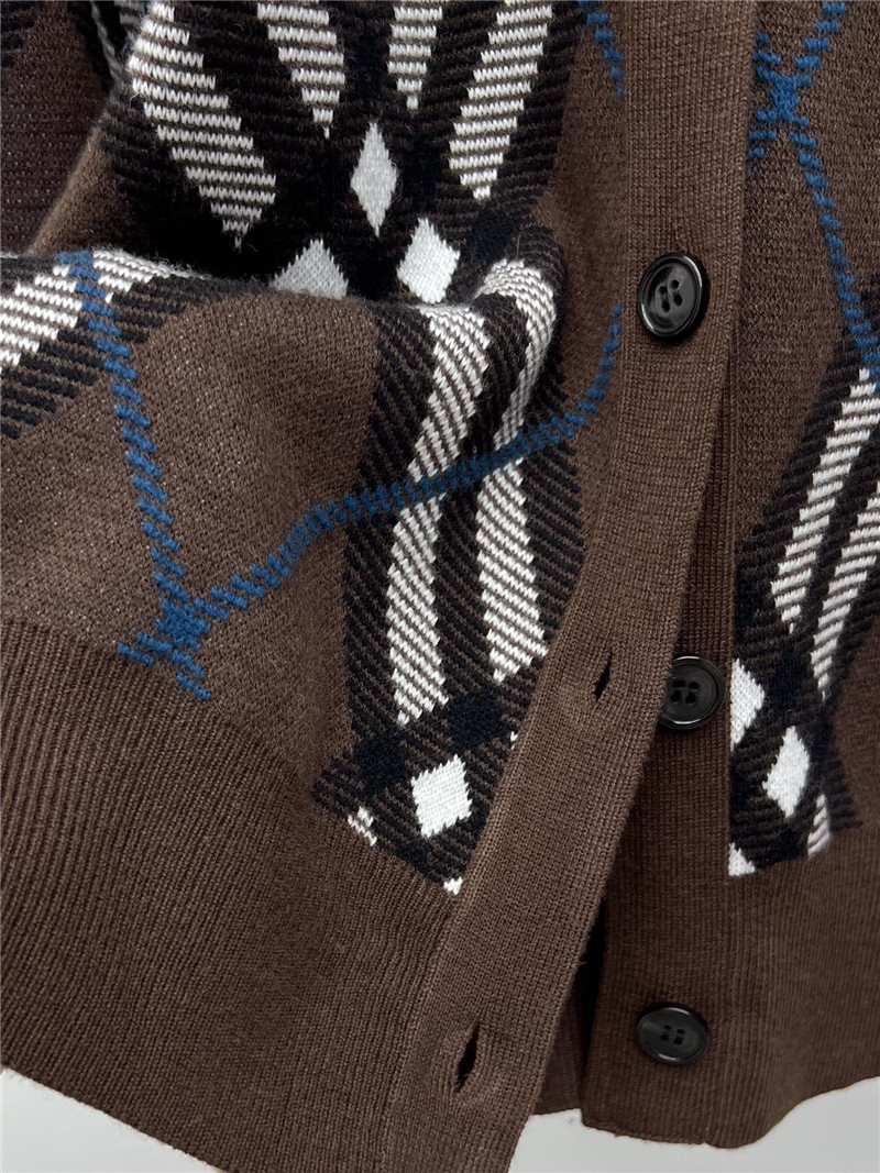 Bv*b*rry checked wool cardigan replica d&g clothing