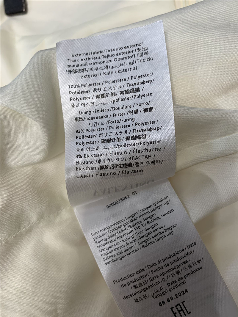 Va1e*ntin0 sequined flower straight skirt replica clothing sites