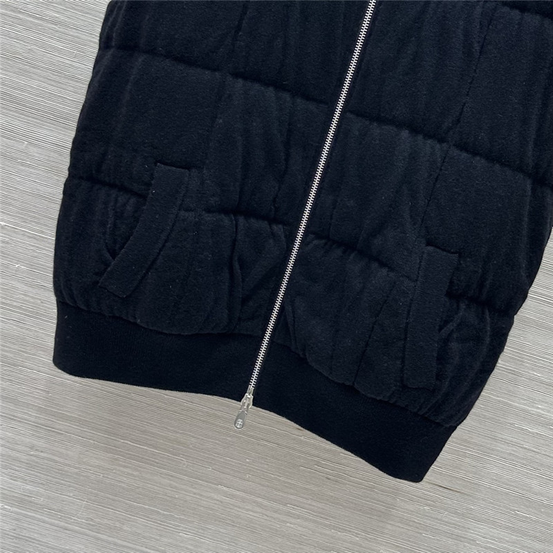 L0r0 P1ana checkered cashmere vest replica clothing sites