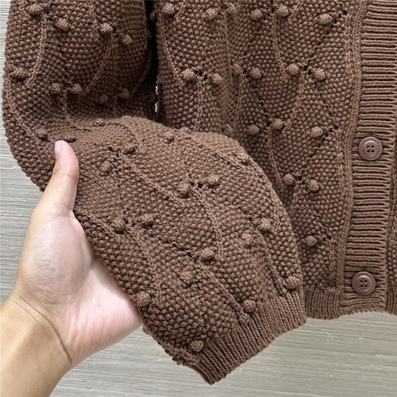 Vanitoo jacquard crochet knitted suit replica clothes