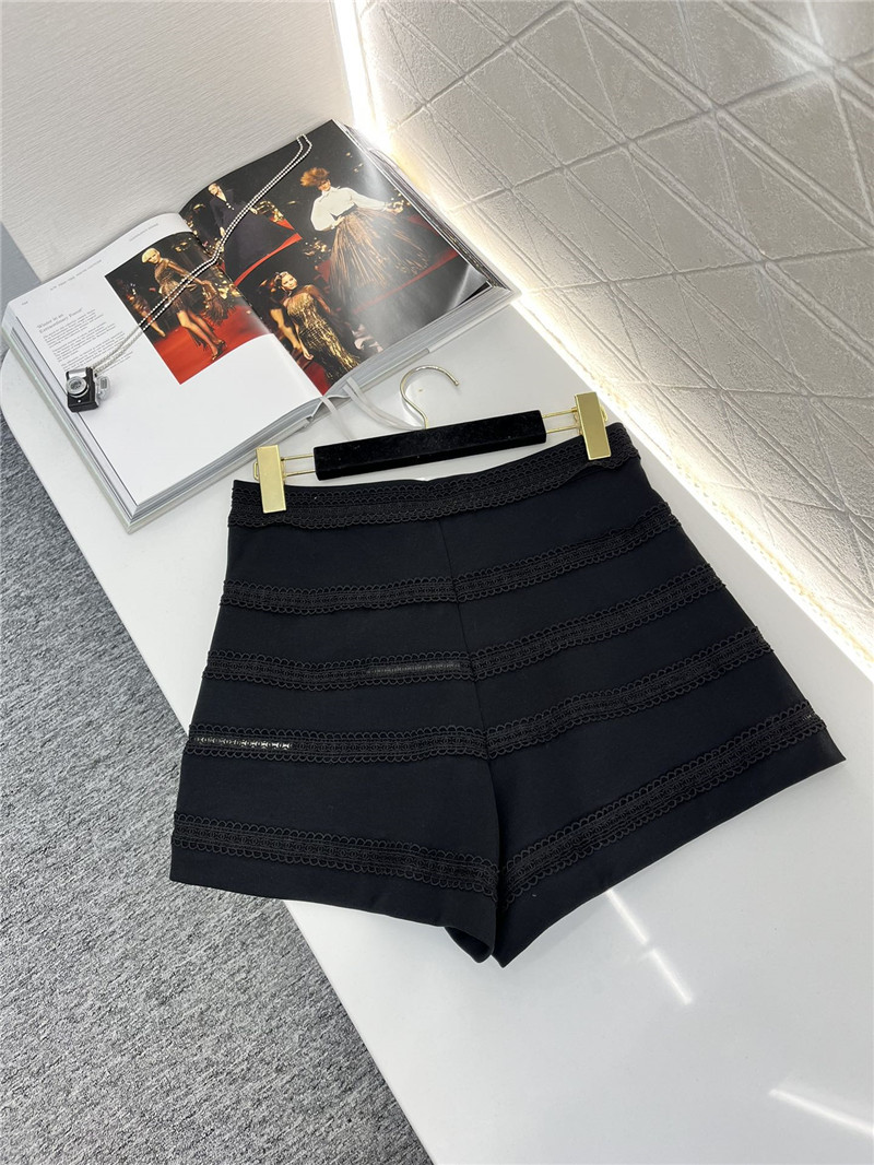 Ch**el heavy double c lace shorts replica clothes