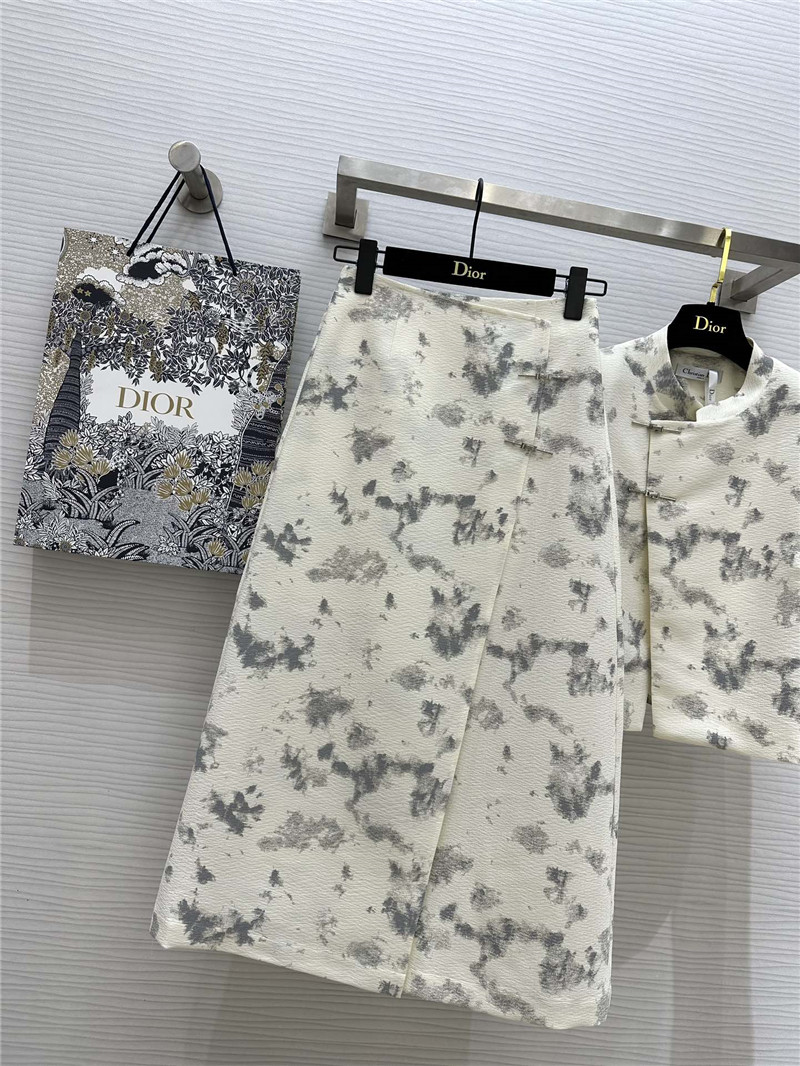 D10r new dress suit replica designer clothing websites