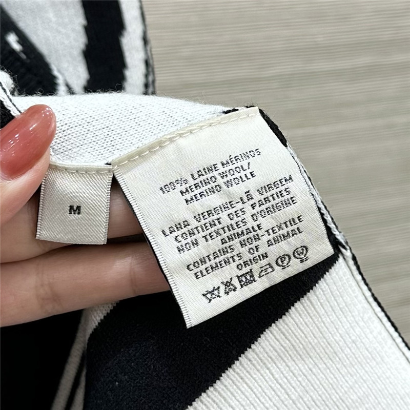 H**me5 golf long-sleeved wool long cardigan replica clothes