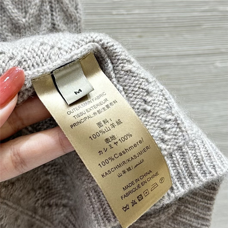 L0r0 P1ana pure cashmere curly tie coat replica clothes