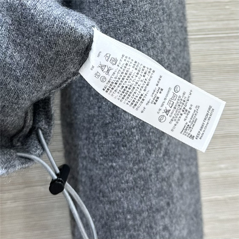 L0r0 P1ana new traveler cashmere coat replica clothes