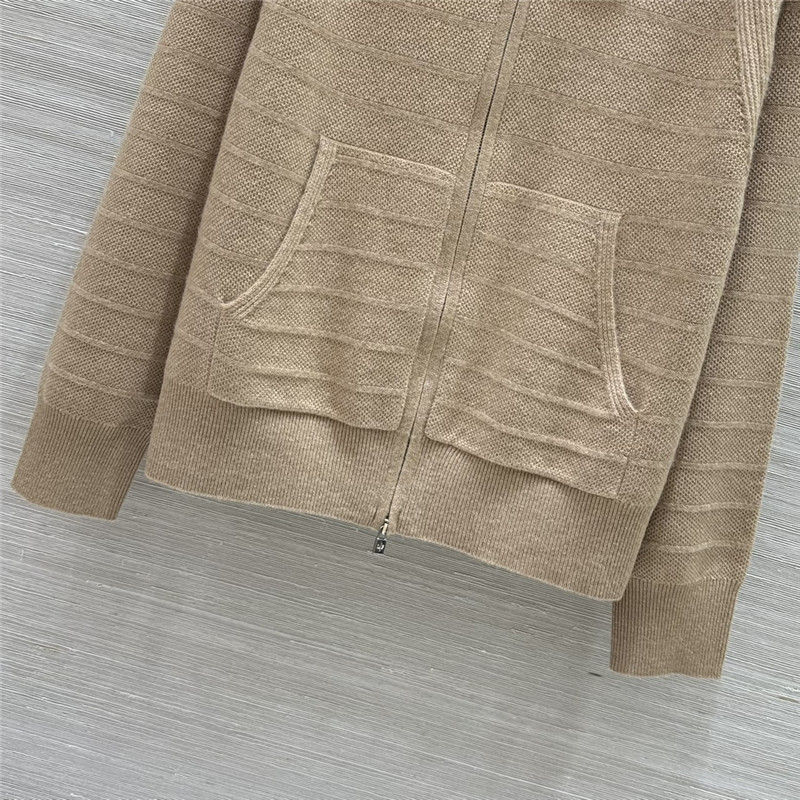 L0r0 P1ana cashmere suit replica d&g clothing