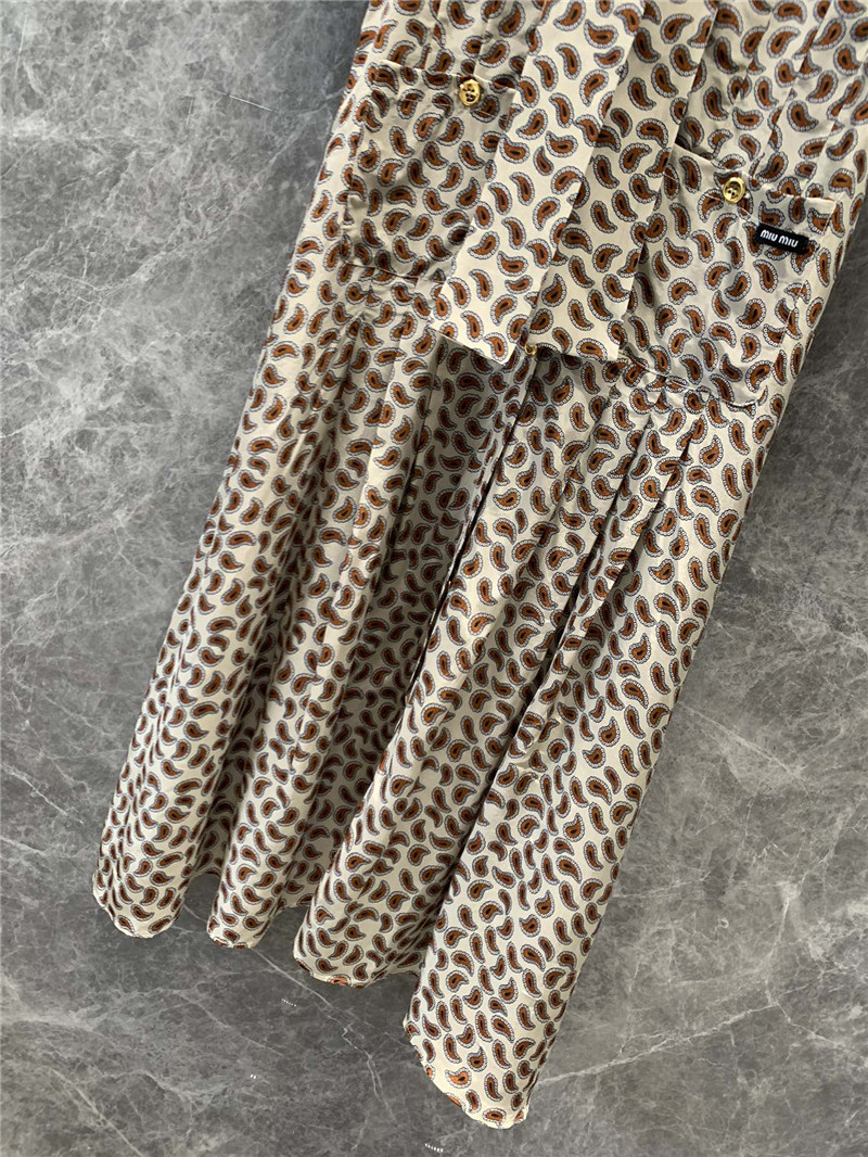 M1um1u v-neck pleated dress replica clothing