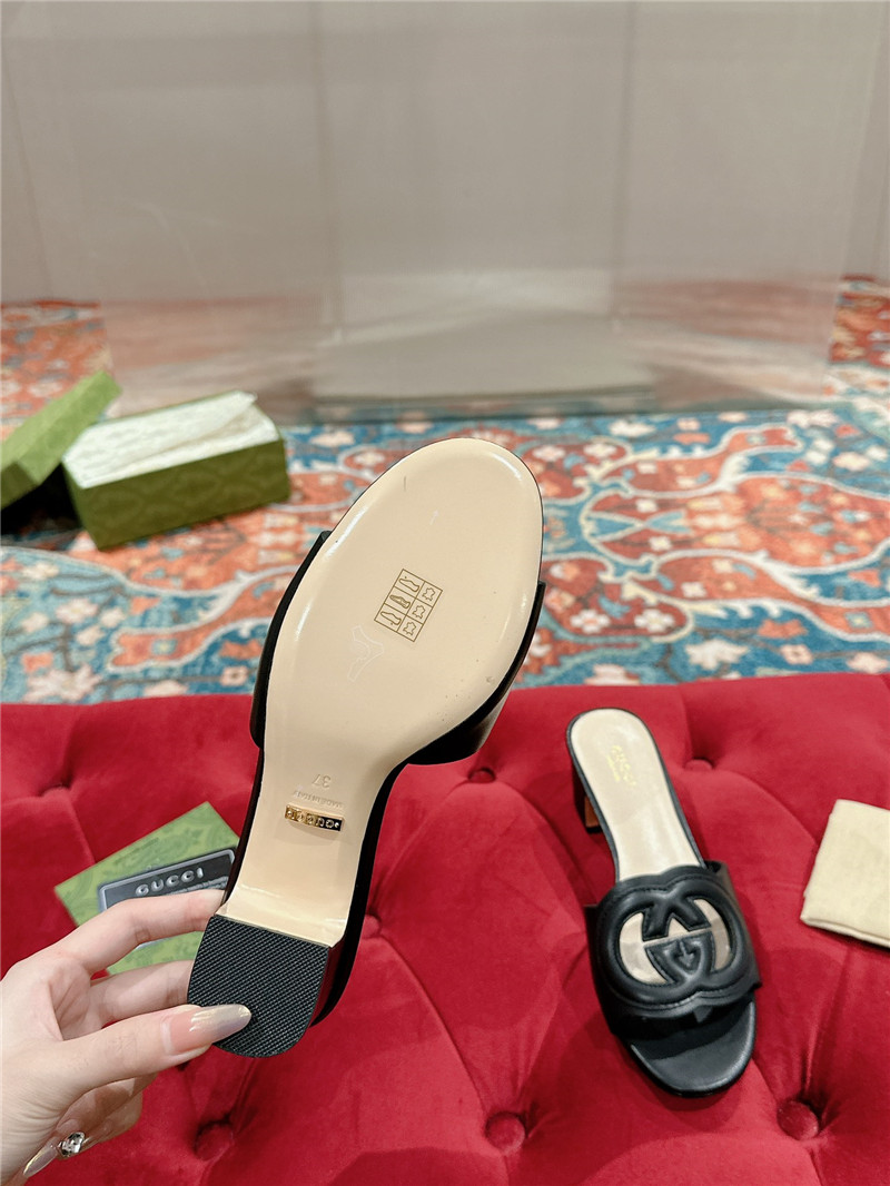 Gvc*1 interlocking g black mid-heel slide sandals