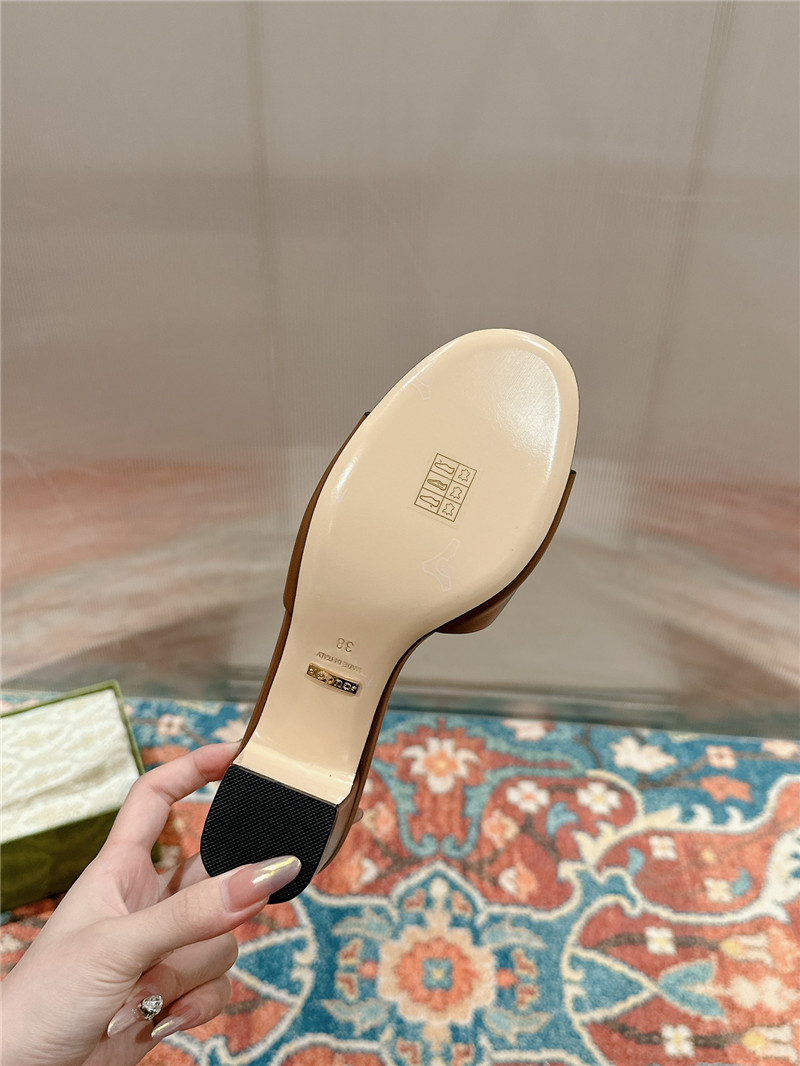 Gvc*1 interlocking g brown mid-heel slide sandals