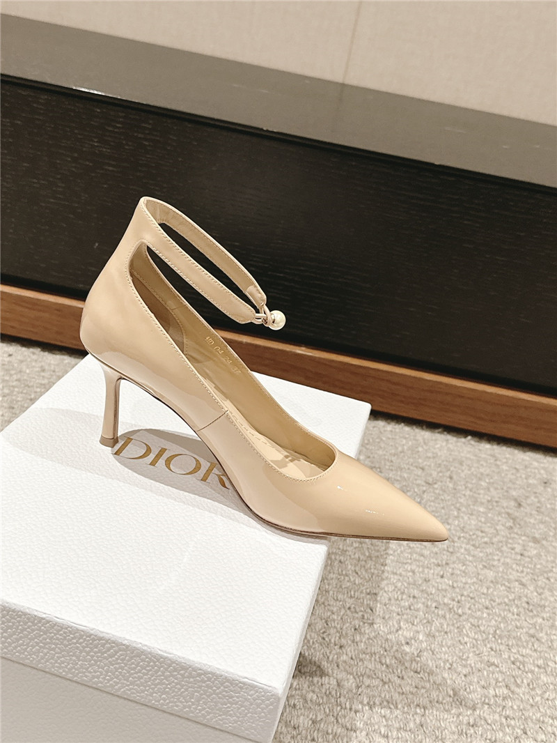 D10r pearl ankle pointed pumps nude patent