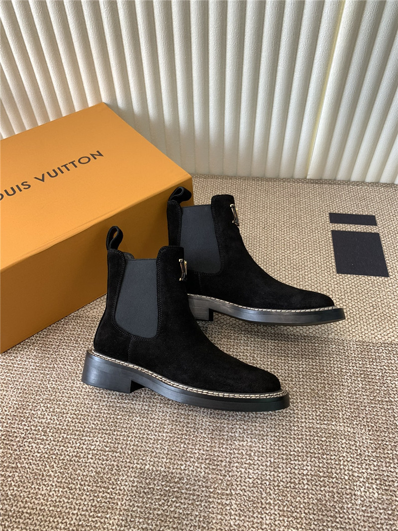 l0vis Vvtt0n beaubourg ankle chelsea boots in suede