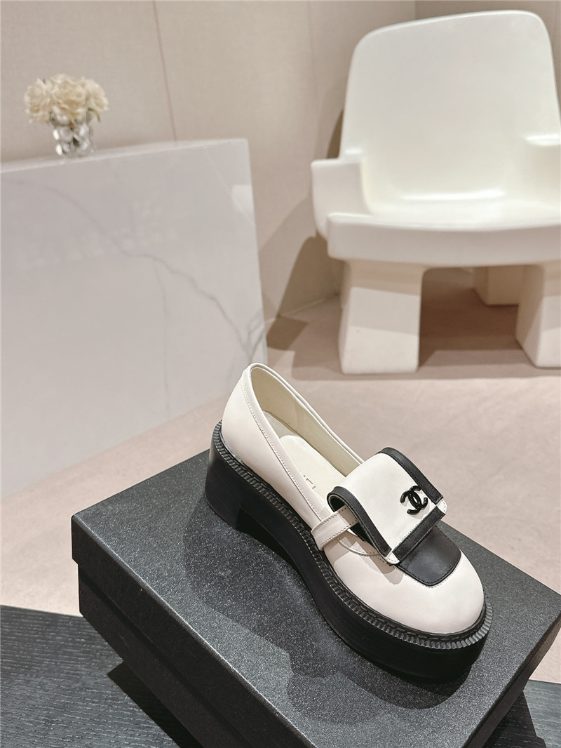 Ch**el moccasin flip cover loafers ivory and black