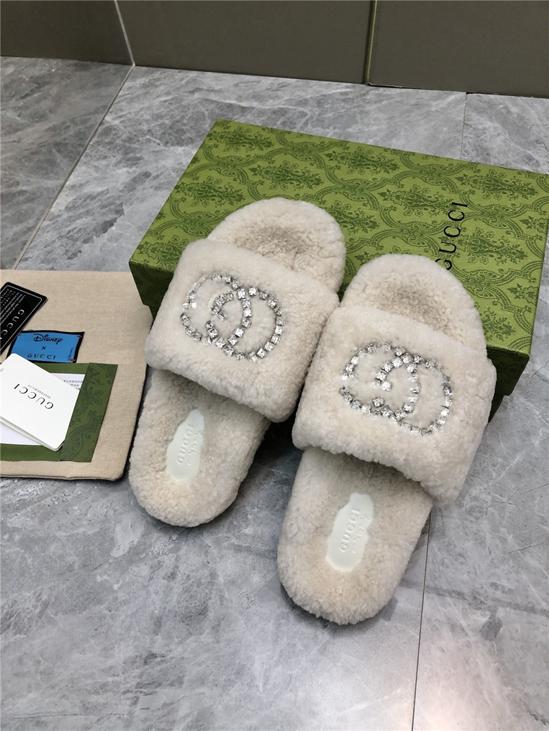Gvc*1 rhinestone gg shearling slides white