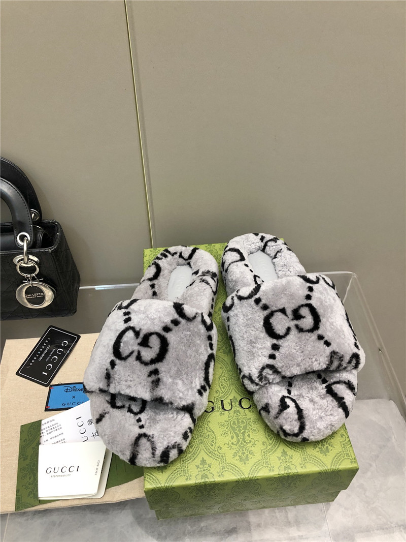 Gvc*1 monogram motif shearling slides grey