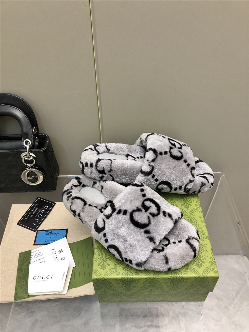 Gvc*1 monogram motif shearling slides grey