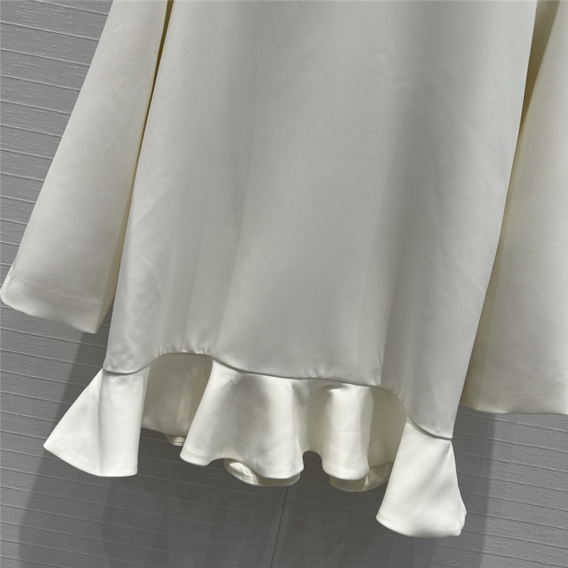 Va1e*ntin0 long sleeve v neck dress replica d&g clothing