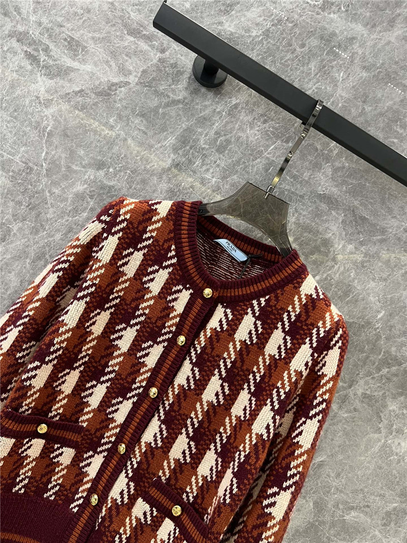 Pra*a check round neck knitted cardigan replica clothing