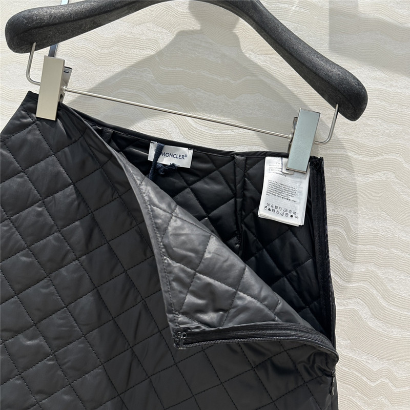 moncler D1am0nd pattern quilted press line skirt replica clothes