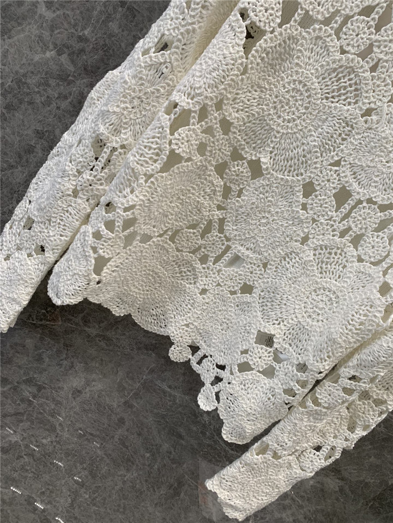 Va1e*ntin0 handmade floral patchwork knitted top replica clothing