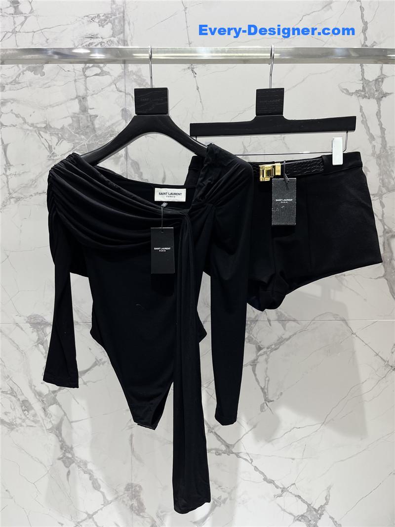 Y51 pleated off-shoulder dress replicas clothes