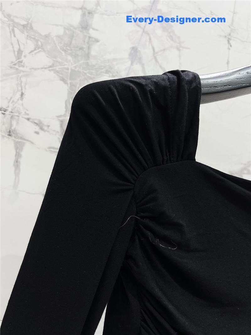 Y51 pleated off-shoulder dress replicas clothes