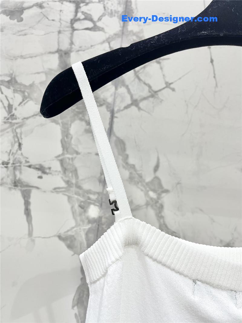 Ch**el hollow knit vest cheap replica designer clothes