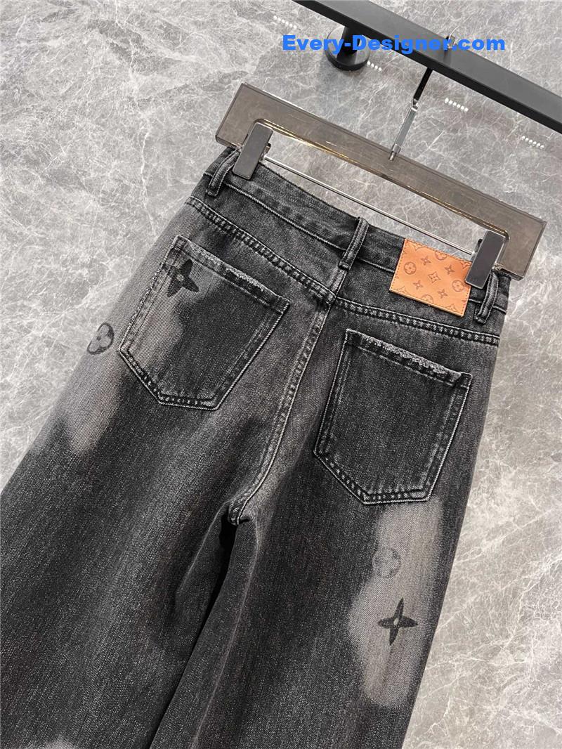 l0vis Vvtt0n lv straight jeans replica clothes