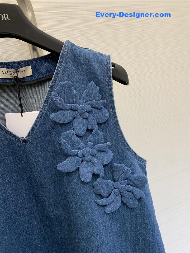 Va1e*ntin0 sleeveless denim vest replica clothing sites