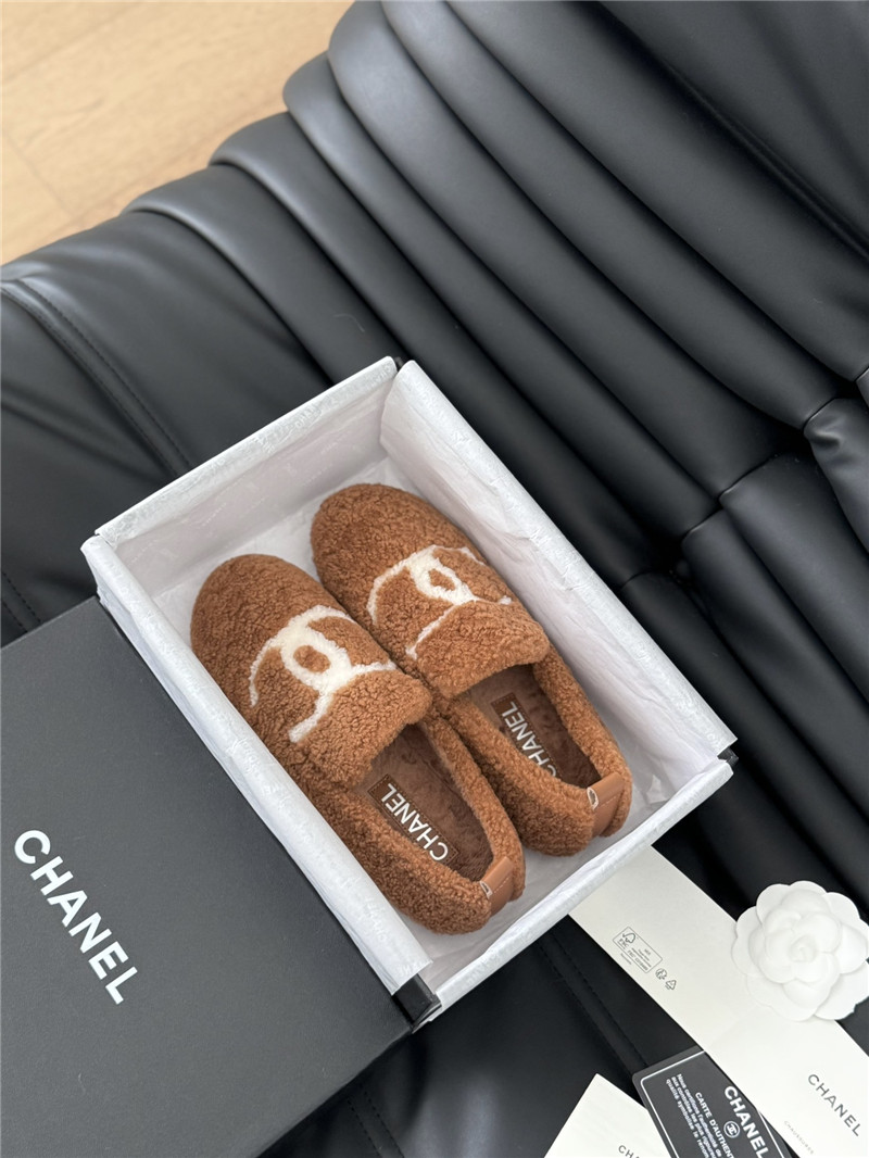 Ch**el shearling loafer flats in brown