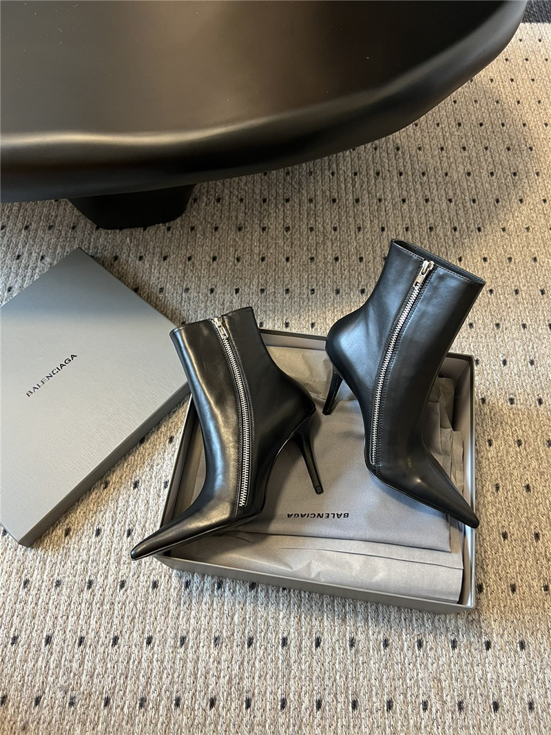 Ba1en*iaga witch heeled ankle boots