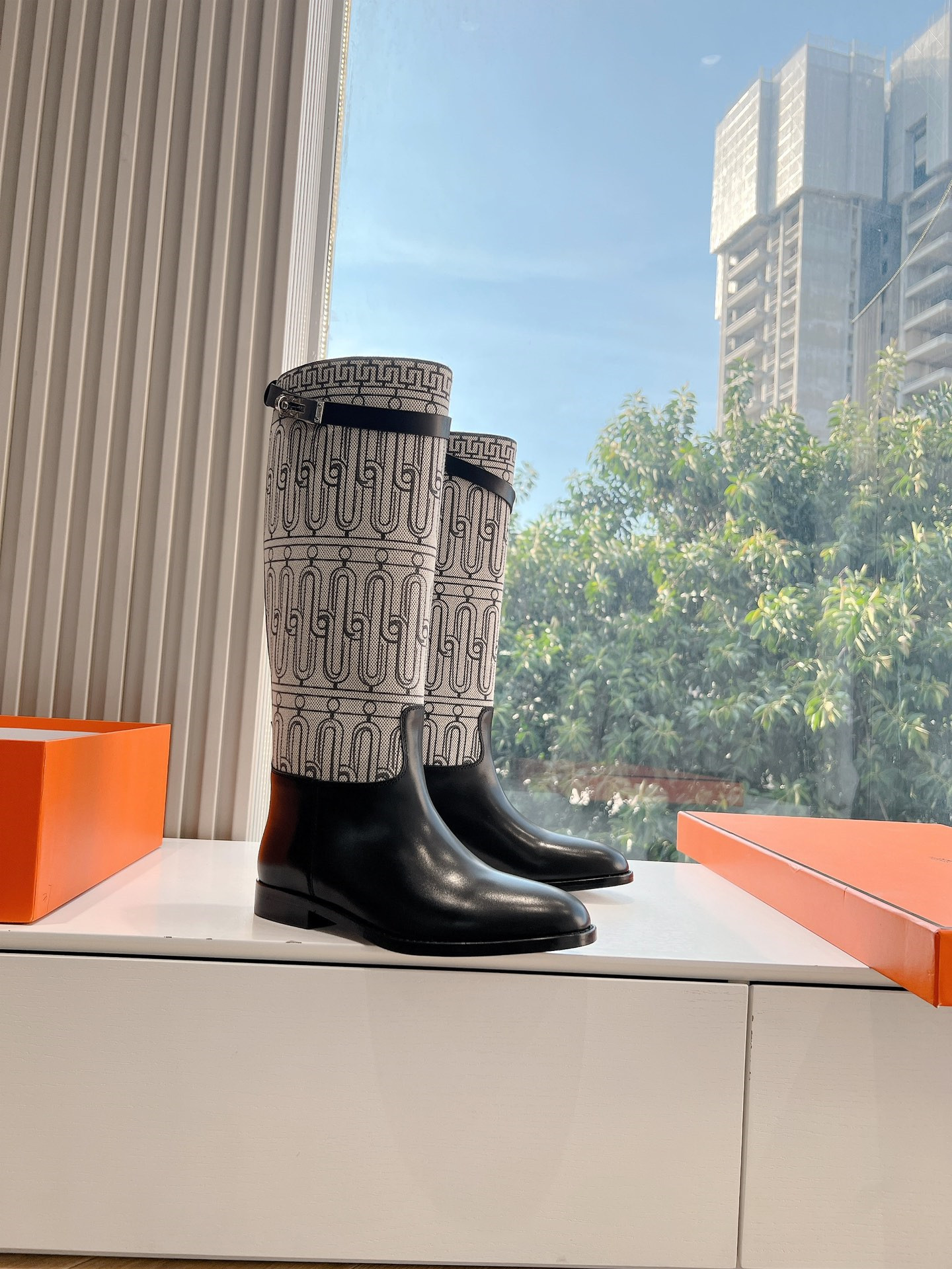 H**me5 prunoir jumping boot