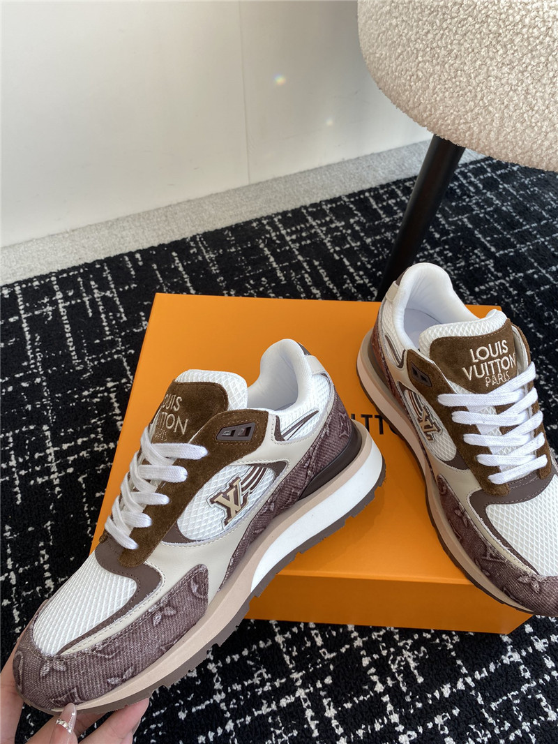 l0vis Vvtt0n run away sneaker